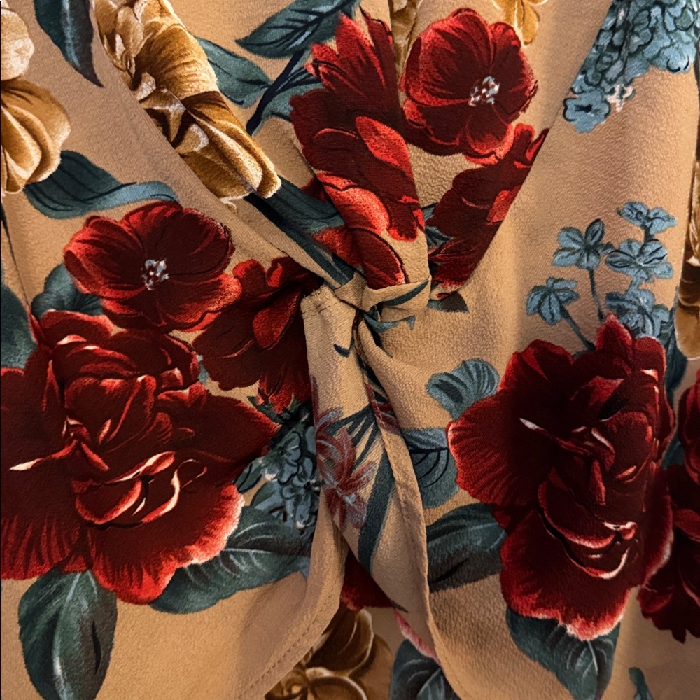 Umgee Multicolor Floral Top - Picture 2 of 6